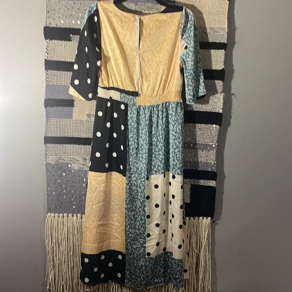 Lulus mixed pattern dress! - Picture 5 of 8
